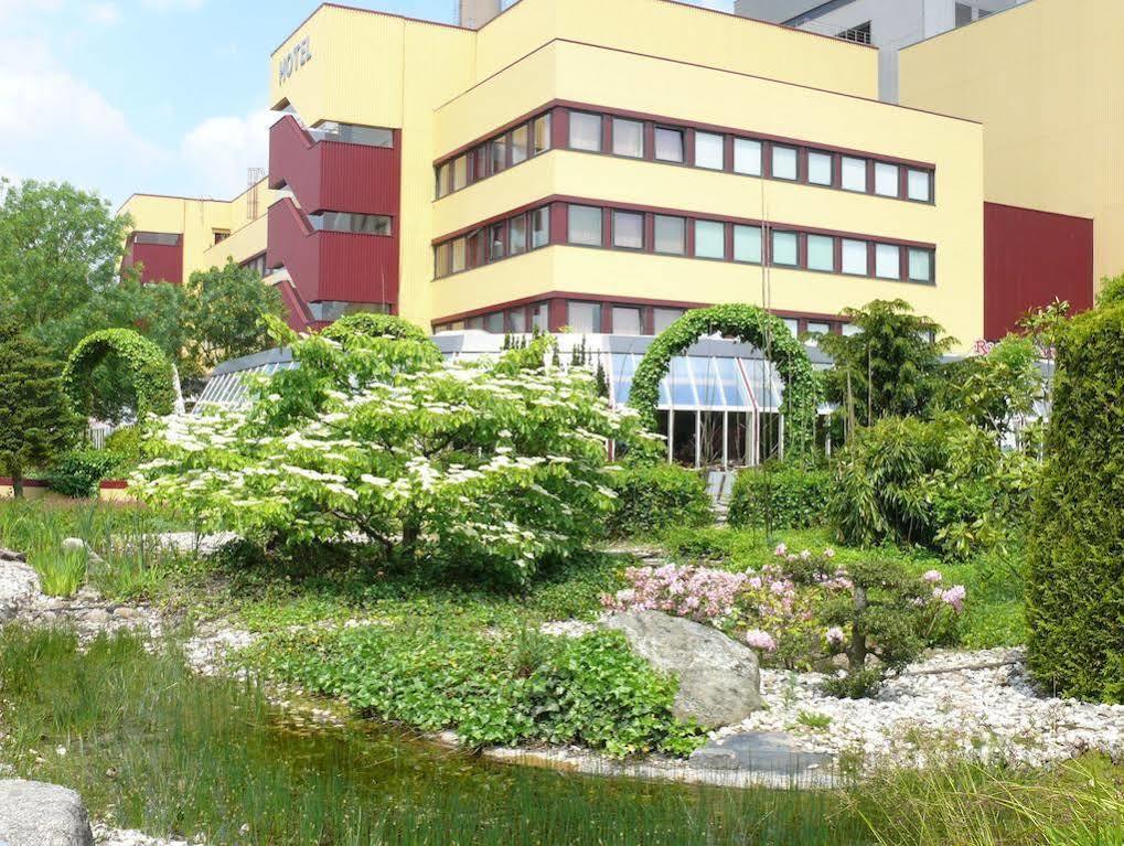 Wunderland Kalkar Hotel Exterior photo